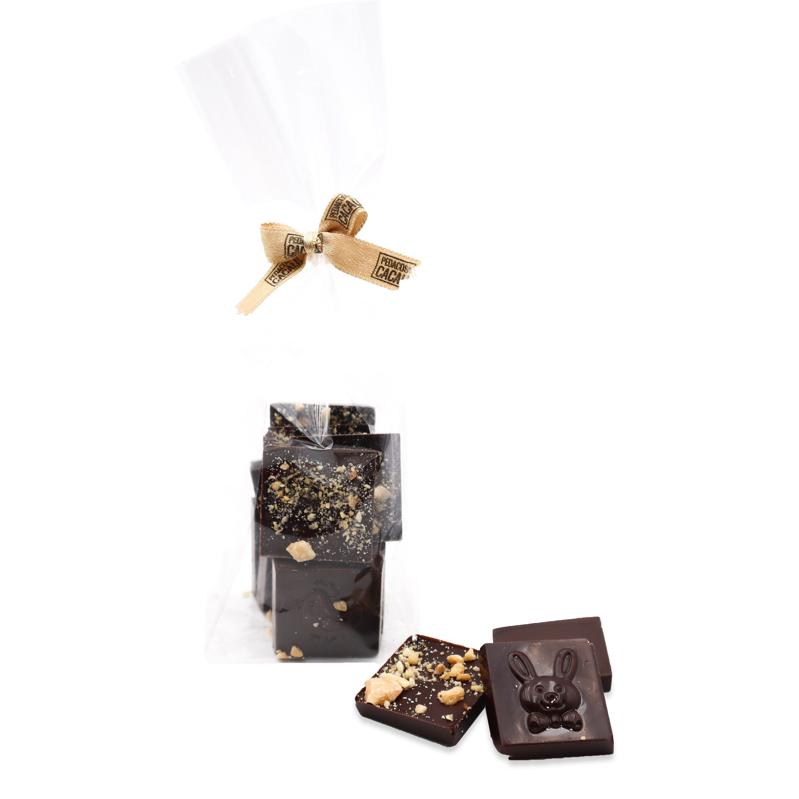 Quadrados de chocolate com figuras da Páscoa