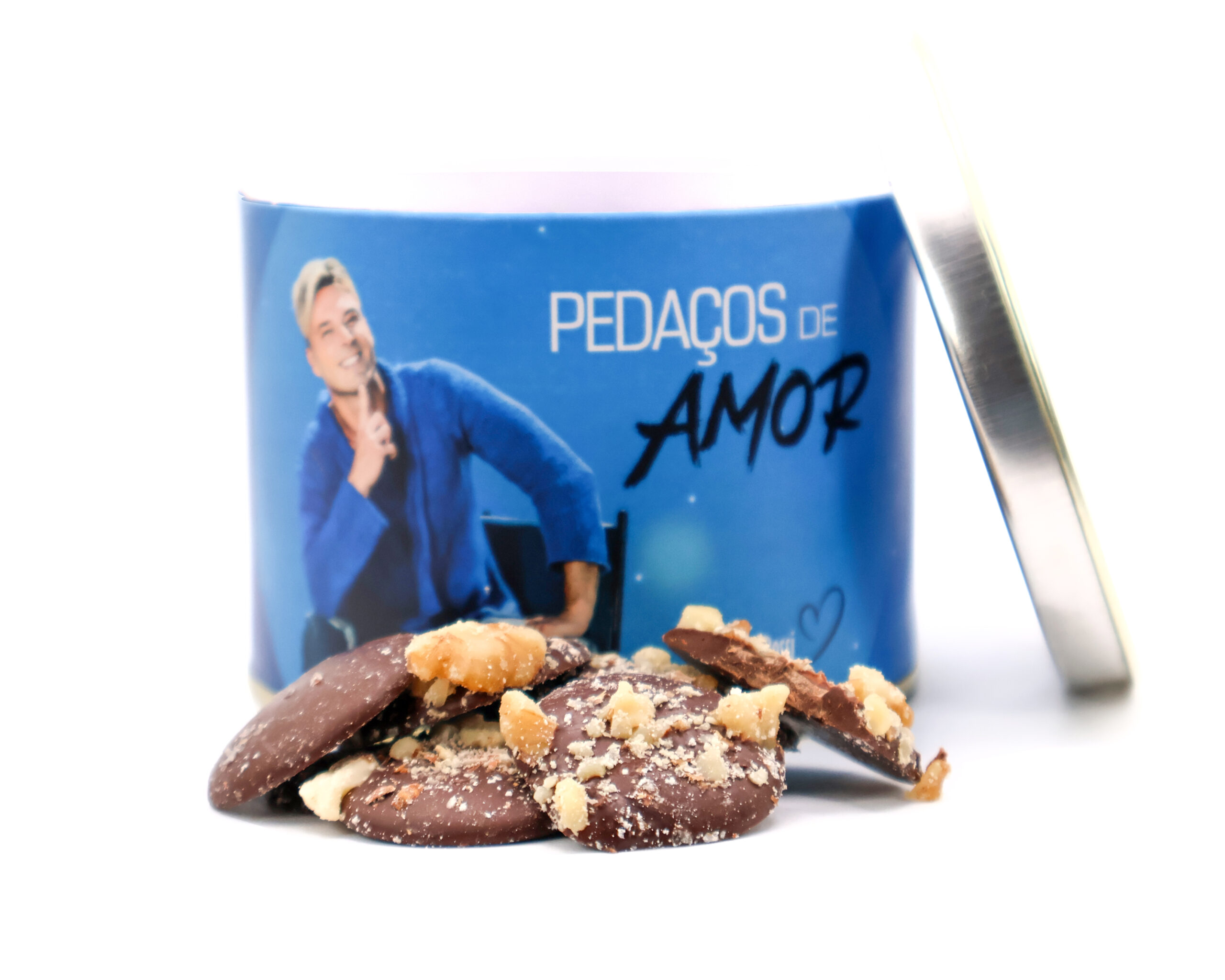 lata-sergio-rossi-pedacos-de-cacau