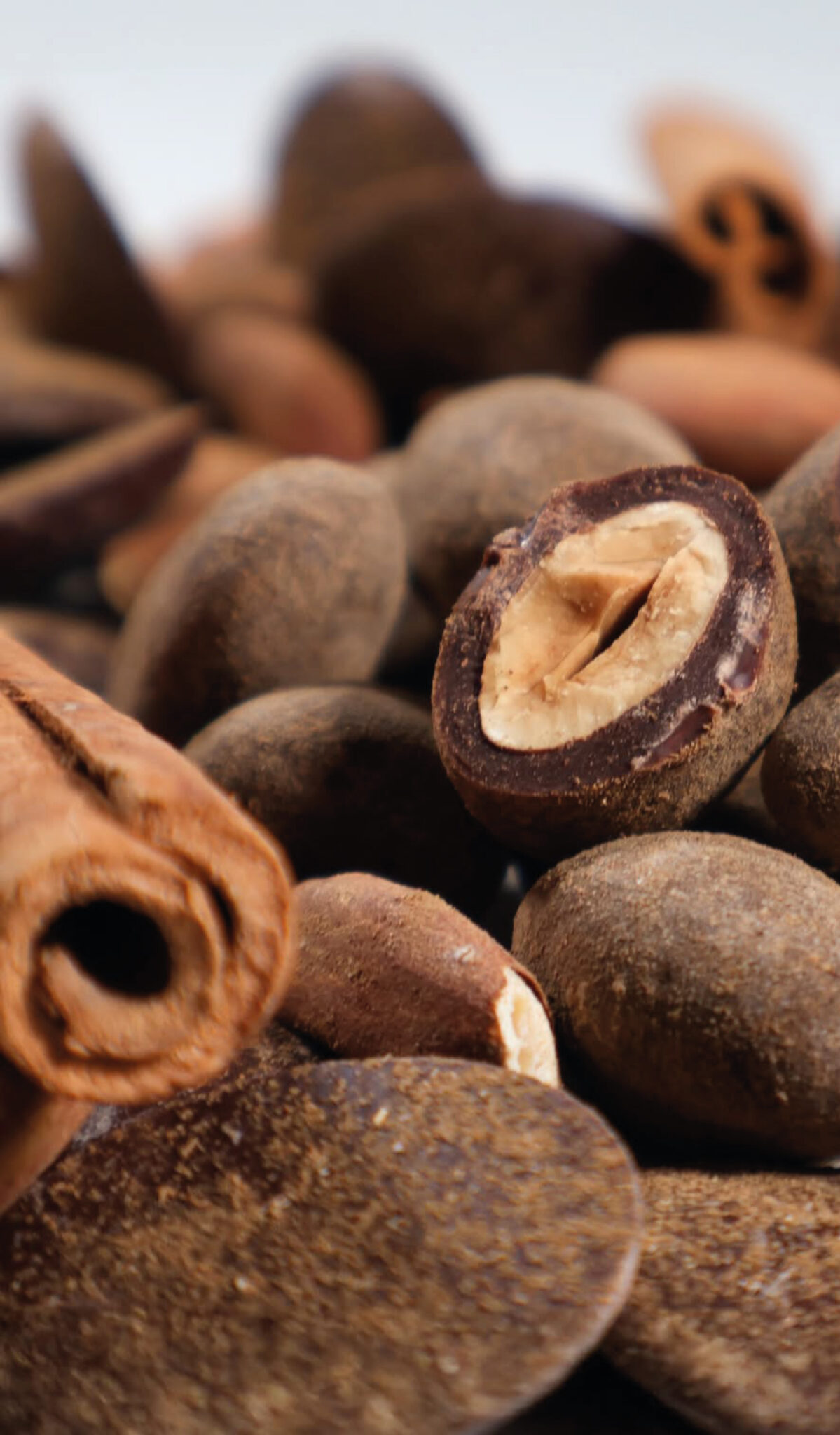 amendoas artesanais pedaços de cacau mobile